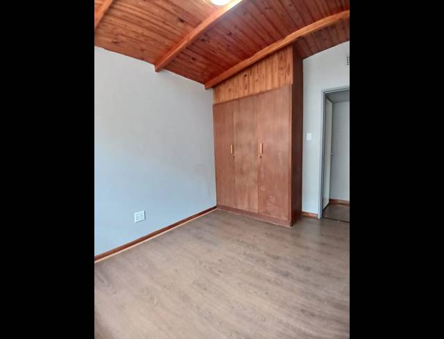 5 BEDROOM HOUSE FOR SALE IN SASOLBURG EXT 15